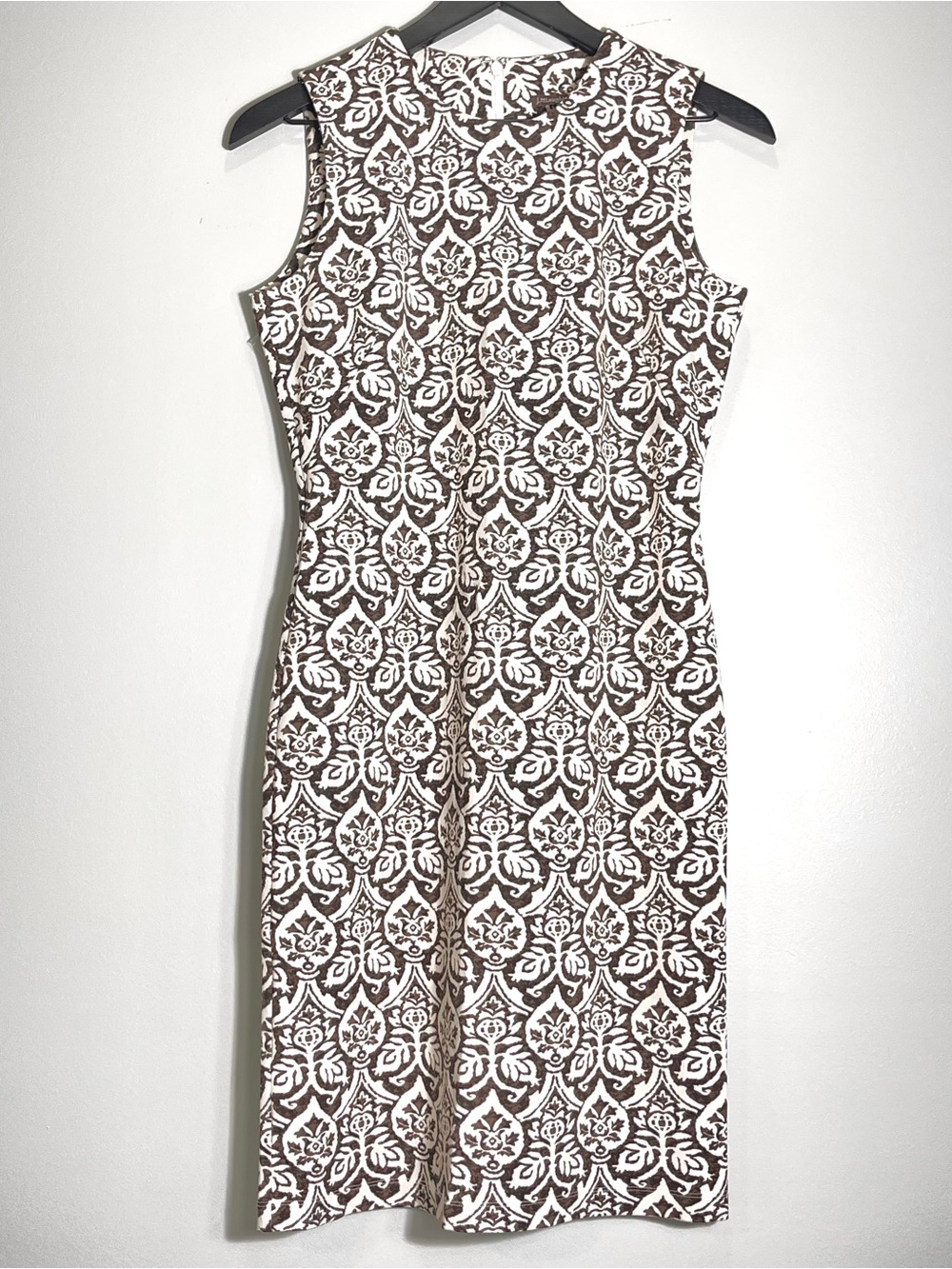 J. MCLAUGHLIN Darcy Sleeveles Jaquard Print Dress Brown Ivory Stretch Size XS